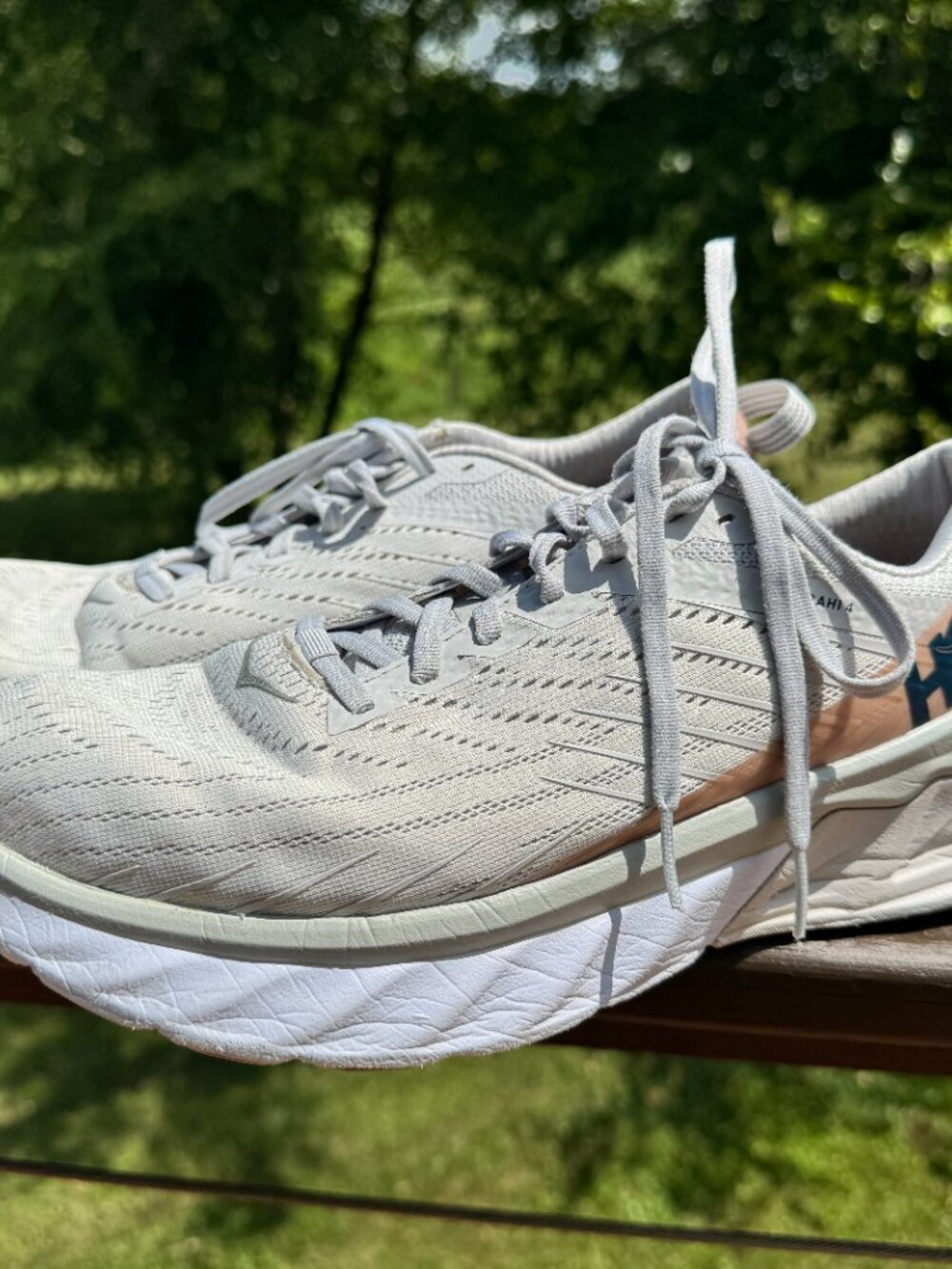Womens Hoka Arahi 4 Size 10B - Picture 7 of 8